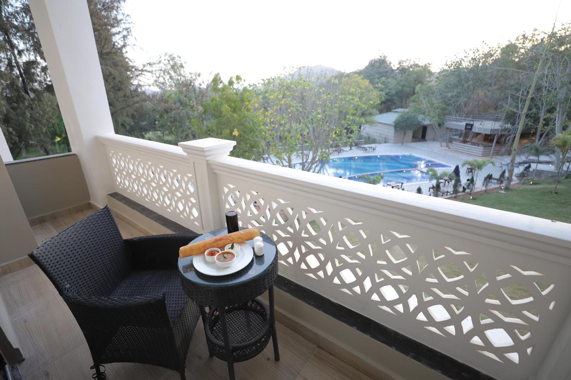 Essentia Luxury Resort & Spa أُودايبور المظهر الخارجي الصورة